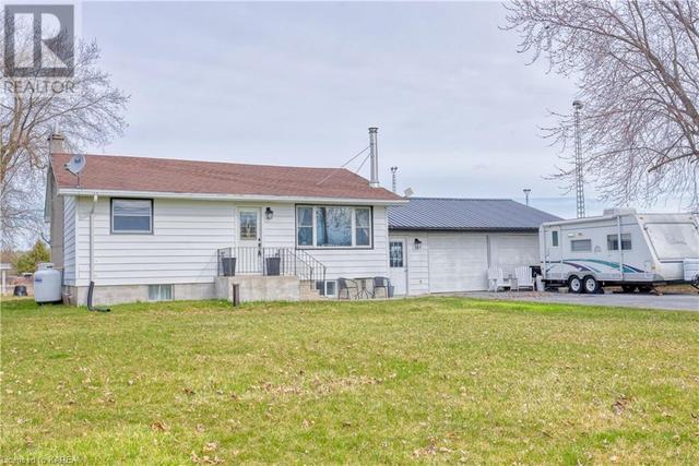 5458 County 8 Road, House detached with 3 bedrooms, 1 bathrooms and 10 parking in Greater Napanee ON | Image 3