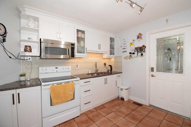 74 Seventeenth St, House detached with 2 bedrooms, 2 bathrooms and 4 parking in Toronto ON | Image 18