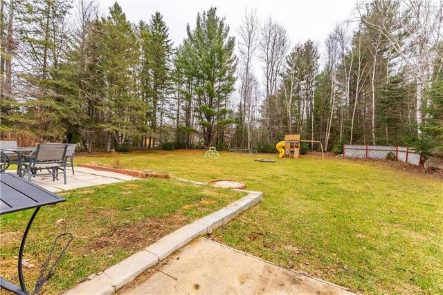 447 Achray Road, House detached with 4 bedrooms, 2 bathrooms and 6 parking in Laurentian Valley ON | Image 24
