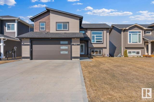 842 Schooner Dr, House detached with 5 bedrooms, 3 bathrooms and null parking in Cold Lake AB | Image 1