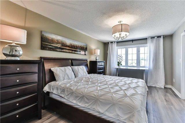 Upper - 23 Israel Zilber Dr, House detached with 4 bedrooms, 4 bathrooms and 2 parking in Vaughan ON | Image 7