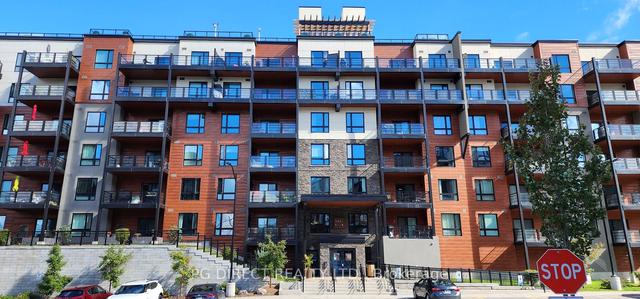 215 - 302 Essa Rd, Condo with 2 bedrooms, 2 bathrooms and 1 parking in Barrie ON | Image 1