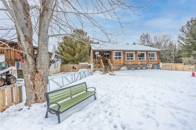 177 Medonte Side Road 2 Sdrd, House detached with 3 bedrooms, 2 bathrooms and 20 parking in Oro Medonte ON | Image 12
