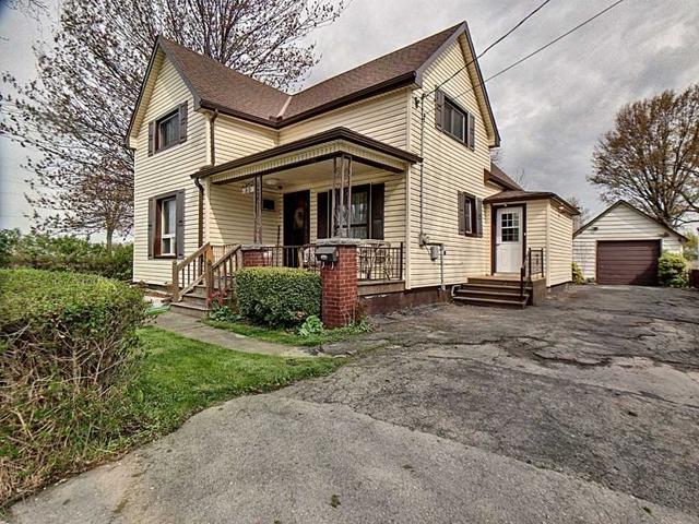 80 St Arnaud St, House detached with 4 bedrooms, 2 bathrooms and 5 parking in Port Colborne ON | Image 1