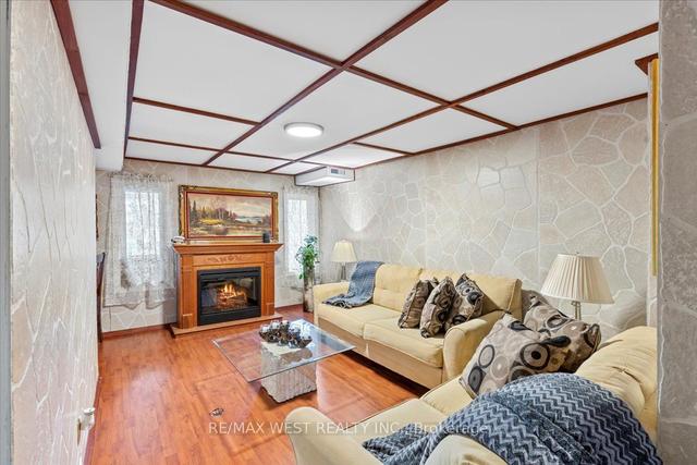1646 Baggins St, House detached with 3 bedrooms, 4 bathrooms and 6 parking in Pickering ON | Image 20