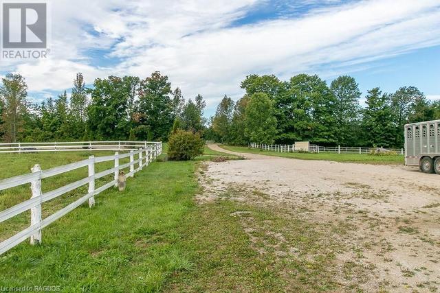 457272 8th Concession Road S, House detached with 3 bedrooms, 2 bathrooms and 20 parking in Meaford ON | Image 41