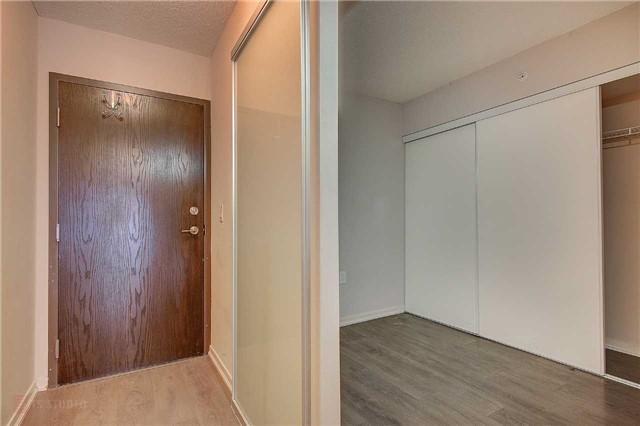 519E - 36 Lisgar St, Condo with 2 bedrooms, 1 bathrooms and null parking in Toronto ON | Image 14