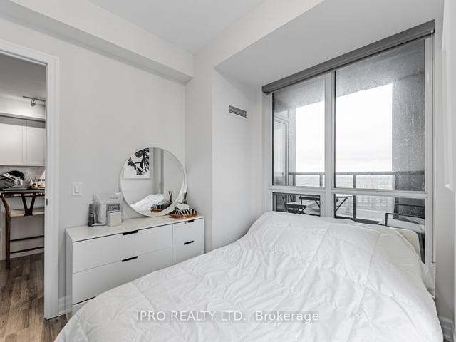 809 - 9075 Jane St, Condo with 2 bedrooms, 2 bathrooms and 1 parking in Vaughan ON | Image 9