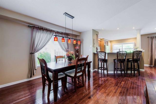 78 Jamesway Cres, House attached with 3 bedrooms, 3 bathrooms and 3 parking in Whitchurch Stouffville ON | Image 38