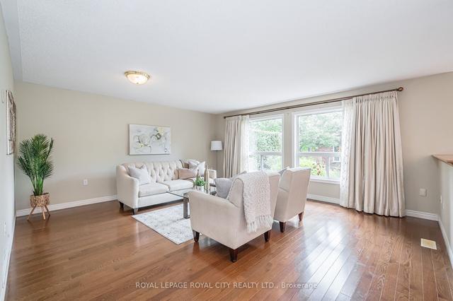 24 Beechlawn Blvd, Home with 2 bedrooms, 3 bathrooms and 3 parking in Guelph ON | Image 38