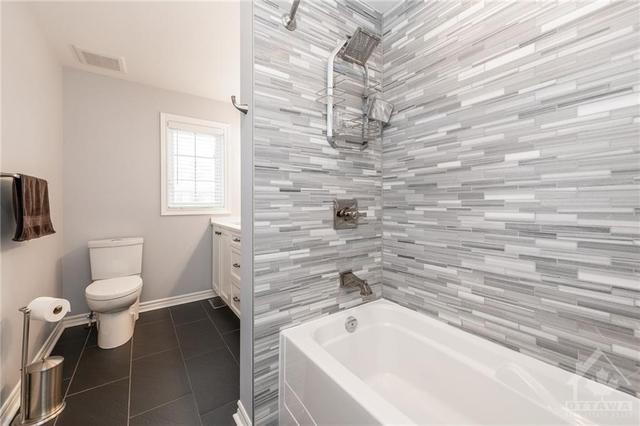 738 Tramontana Place, House detached with 4 bedrooms, 3 bathrooms and 4 parking in Ottawa ON | Image 25