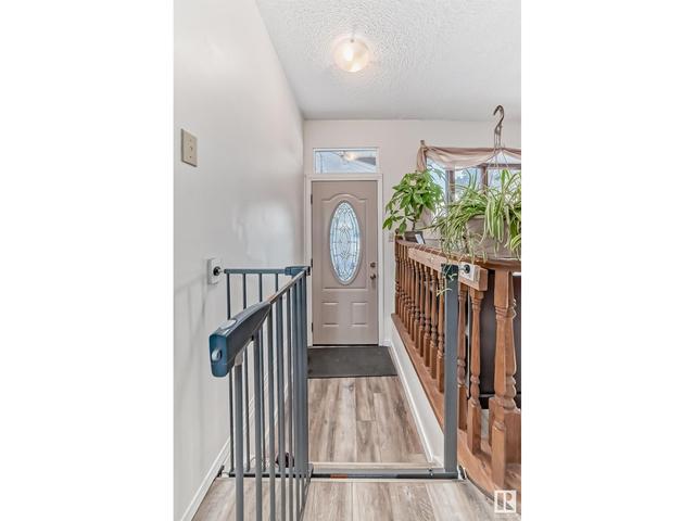6708 88 Av Nw, House detached with 3 bedrooms, 2 bathrooms and null parking in Edmonton AB | Image 4