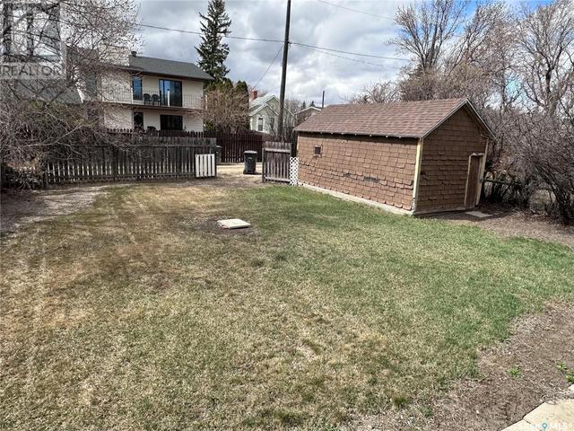 250 6th Avenue Ne, House detached with 2 bedrooms, 1 bathrooms and null parking in Swift Current SK | Image 19