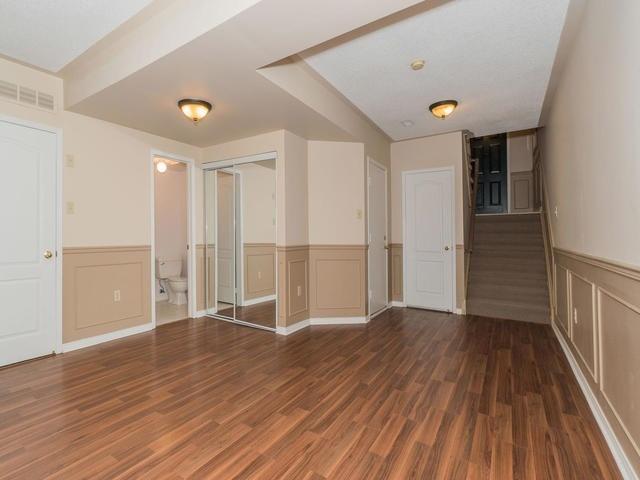 Th 12 - 12 Leah Cres, Townhouse with 3 bedrooms, 4 bathrooms and 3 parking in Vaughan ON | Image 17