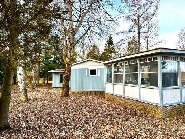 242314 Concession 16, House detached with 2 bedrooms, 1 bathrooms and 8 parking in West Grey ON | Image 5