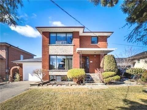 upper - 198 Cornelius Pkwy, House detached with 2 bedrooms, 1 bathrooms and 1 parking in Toronto ON | Image 1