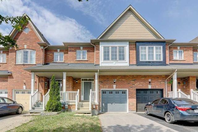 27 Edgley Crt, House attached with 3 bedrooms, 4 bathrooms and 3 parking in Ajax ON | Image 1