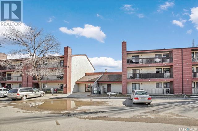 214b - 4040 8th Street E, Condo with 3 bedrooms, 1 bathrooms and null parking in Saskatoon SK | Image 1