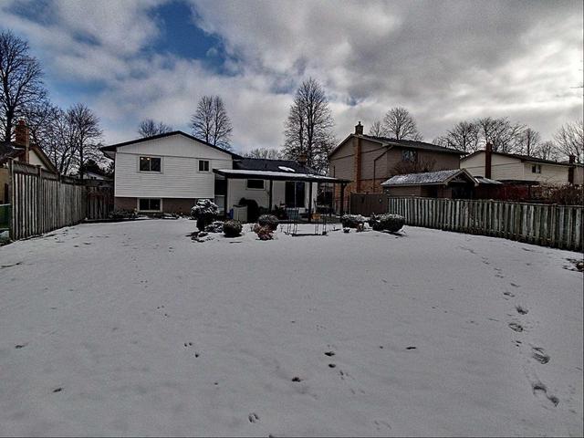 150 St Clair Cres, House detached with 3 bedrooms, 2 bathrooms and 3 parking in London ON | Image 14