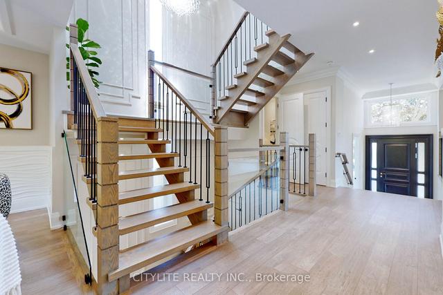 106 Freemont Ave, House detached with 4 bedrooms, 6 bathrooms and 4 parking in Toronto ON | Image 10