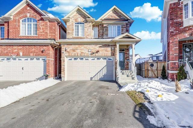 10 Hutton Cres, House detached with 4 bedrooms, 4 bathrooms and 6 parking in Essa ON | Image 1