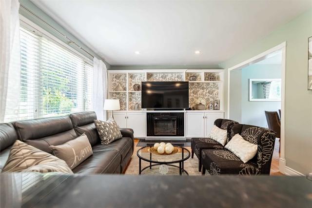 32 Harland Cres, House detached with 4 bedrooms, 4 bathrooms and 4 parking in Ajax ON | Image 37