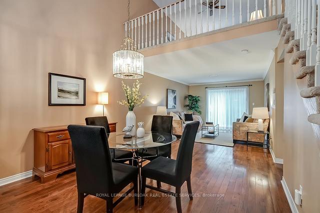 3 - 3045 New St, Townhouse with 2 bedrooms, 3 bathrooms and 3 parking in Burlington ON | Image 3