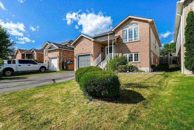 main - 33 Sprowl St, House detached with 3 bedrooms, 1 bathrooms and 1 parking in Halton Hills ON | Image 1