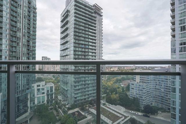 1806 - 3939 Duke Of York Blvd, Condo with 1 bedrooms, 2 bathrooms and 1 parking in Mississauga ON | Image 8