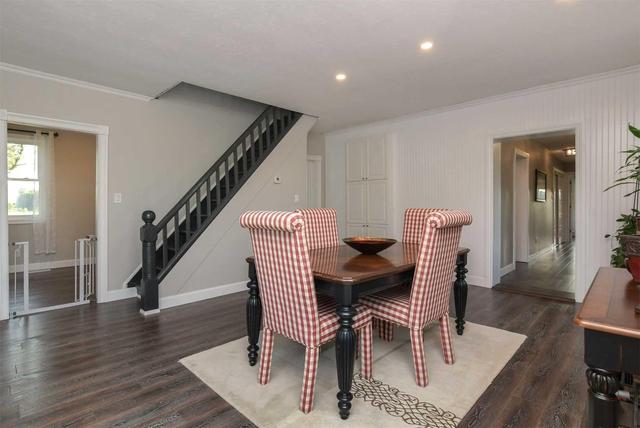 2774 Flos Road 3 W, House detached with 4 bedrooms, 2 bathrooms and 6 parking in Springwater ON | Image 12