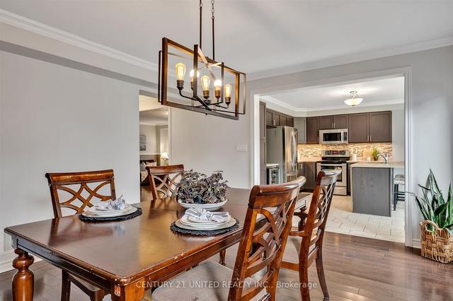 620 Tully Cres, House detached with 4 bedrooms, 5 bathrooms and 4 parking in Peterborough ON | Image 2