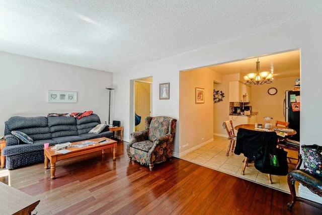 151 Quantrell Tr, House attached with 4 bedrooms, 3 bathrooms and 3 parking in Toronto ON | Image 34