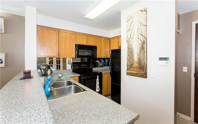 405 - 11 Michael Power Pl S, Condo with 1 bedrooms, 1 bathrooms and 1 parking in Toronto ON | Image 11