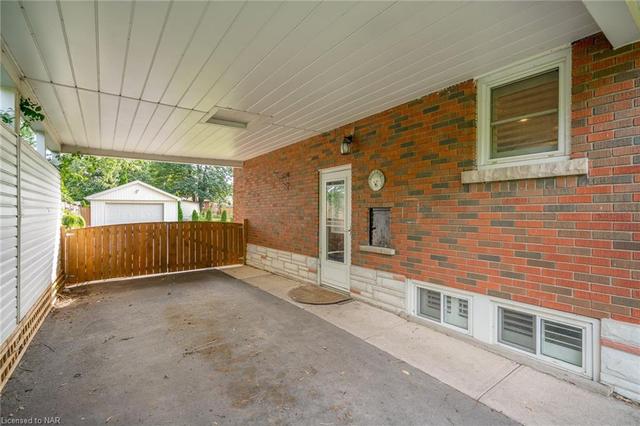 3 Marsten Drive, House detached with 4 bedrooms, 2 bathrooms and 6 parking in St. Catharines ON | Image 12
