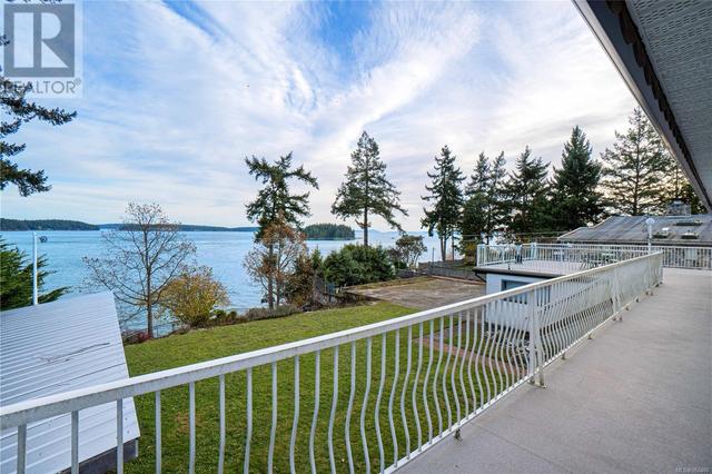 1424 Seaspray Blvd, House detached with 5 bedrooms, 3 bathrooms and 5 parking in Nanaimo A BC | Image 29