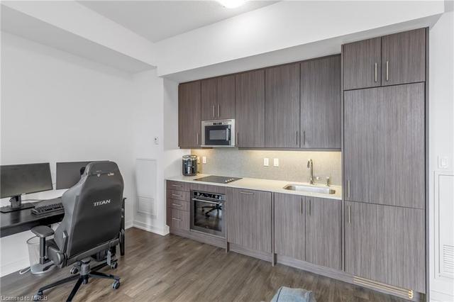 12 - 297 College Street Street, House attached with 2 bedrooms, 2 bathrooms and 1 parking in Toronto ON | Image 7