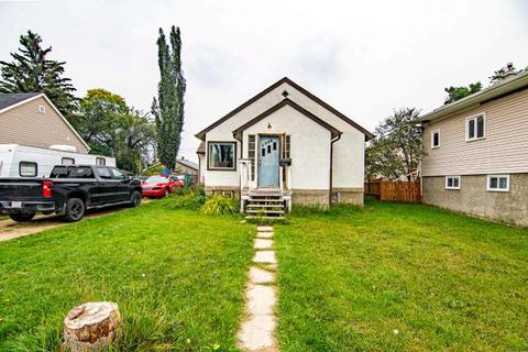 5906 - 64 Street, House detached with 4 bedrooms, 2 bathrooms and 2 parking in Red Deer AB | Card Image