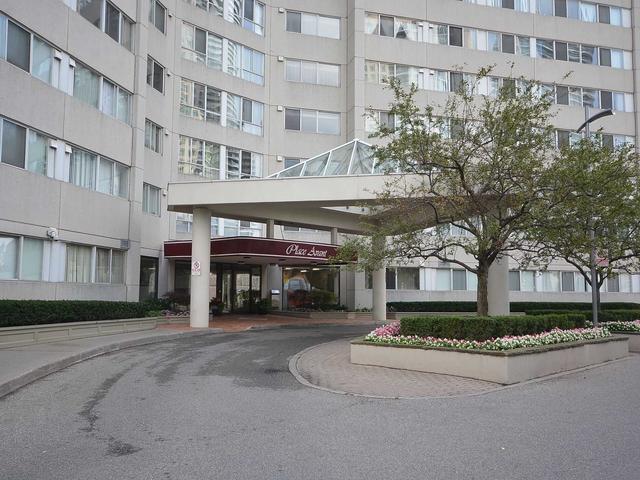 1907 - 3700 Kaneff Cres, Condo with 2 bedrooms, 2 bathrooms and 1 parking in Mississauga ON | Image 1