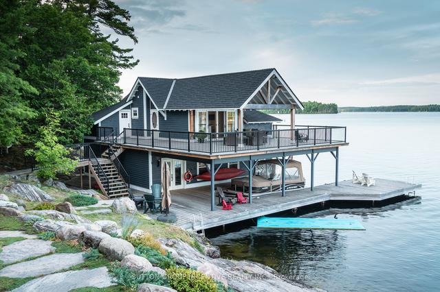 12 Ouno Island, House detached with 6 bedrooms, 3 bathrooms and 2 parking in Muskoka Lakes ON | Image 12