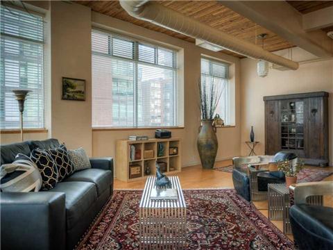 306 - 80 Sherbourne St, Condo with 3 bedrooms, 2 bathrooms and 2 parking in Toronto ON | Image 4