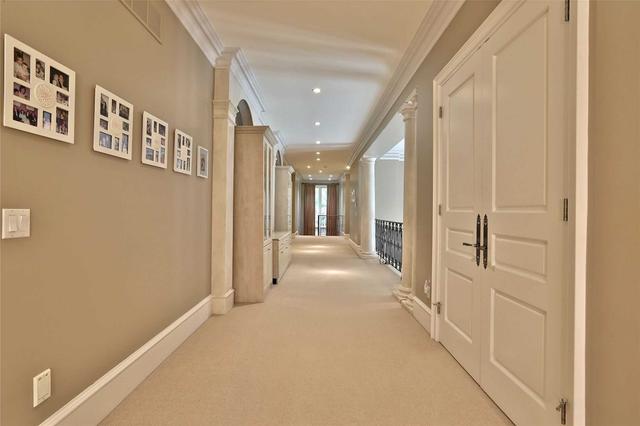 29 Country Lane, House detached with 4 bedrooms, 8 bathrooms and 10 parking in Toronto ON | Image 20
