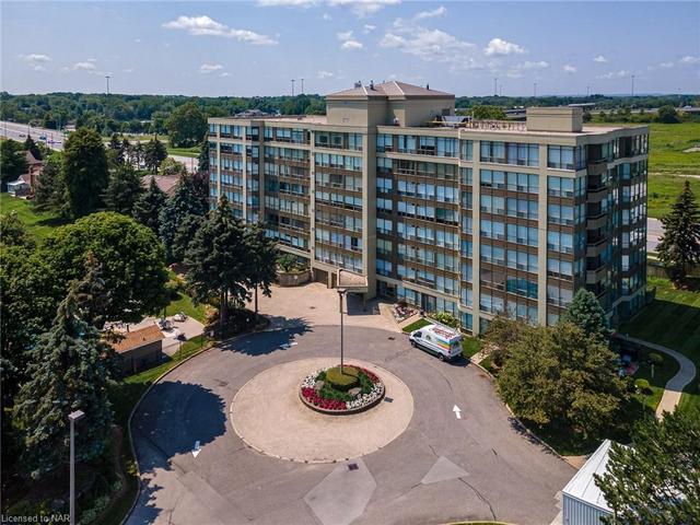 306 - 5100 Dorchester Road, House attached with 2 bedrooms, 2 bathrooms and 1 parking in Niagara Falls ON | Image 2