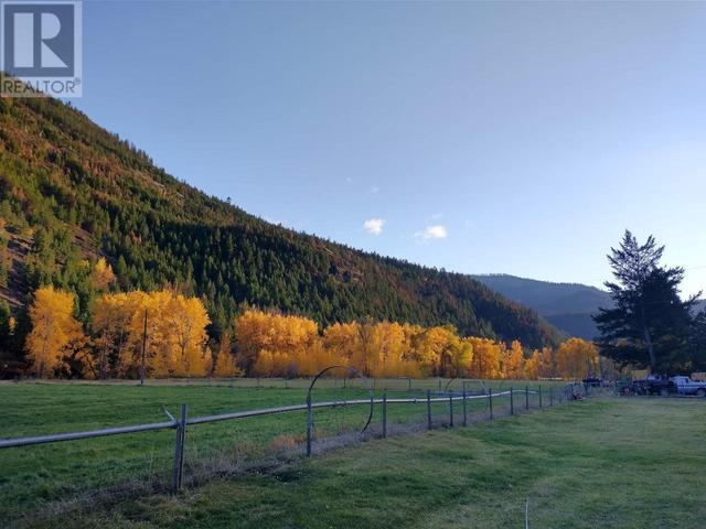 8212 - 2 Douglas Lake Rd, House detached with 0 bedrooms, 1 bathrooms and null parking in Thompson Nicola M (Beautiful Nicola Valley   North) BC | Image 23
