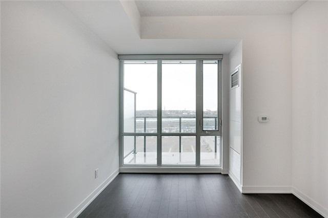 s809 - 120 Bayview Ave, Condo with 2 bedrooms, 2 bathrooms and 1 parking in Toronto ON | Image 8
