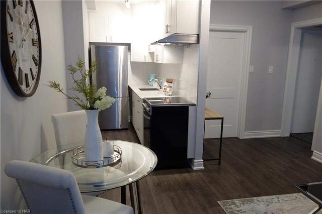 104 - 14 Norris Pl, Condo with 1 bedrooms, 1 bathrooms and 1 parking in St. Catharines ON | Image 22