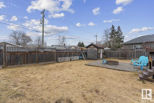 214 23 St, House detached with 4 bedrooms, 3 bathrooms and null parking in Cold Lake AB | Image 35