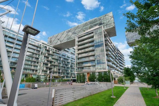 1123 - 39 Queens Quay E, Condo with 2 bedrooms, 2 bathrooms and 2 parking in Toronto ON | Image 1