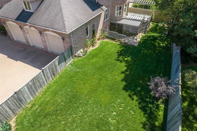 20 Blaine Dr W, House detached with 5 bedrooms, 5 bathrooms and 15 parking in Toronto ON | Image 30