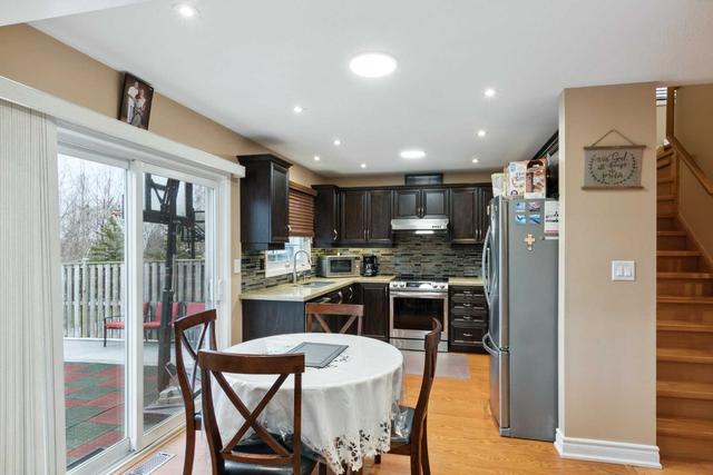 88 Meandering Tr, House detached with 3 bedrooms, 4 bathrooms and 3 parking in Toronto ON | Image 15