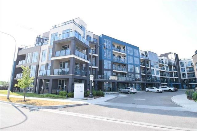 321 - 10 Concord Pl, Condo with 1 bedrooms, 2 bathrooms and 2 parking in Grimsby ON | Image 1
